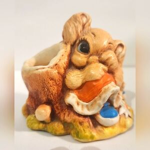 Tinker Stoneware Figurine Sally Moorcraft England  Bunny